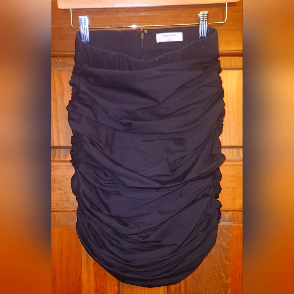 Babaton Ruched Strapless Top Sz 4